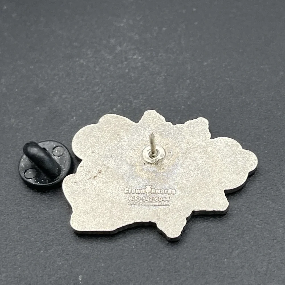 Zehnder's Snow Fest 2019 Mittens Lapel Hat‎ Pin